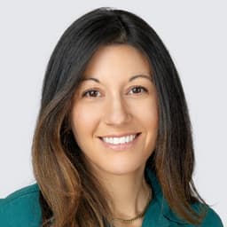 Lauren Linzer