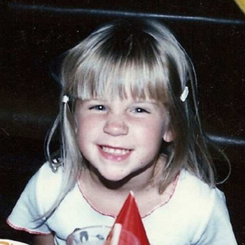 Childhood photo of Jennifer Schafer